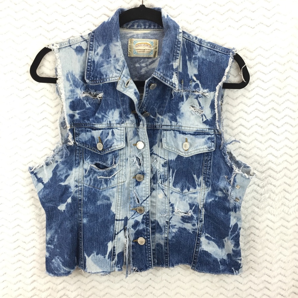 Dixie Sports distressed sleeveless jeans jacket